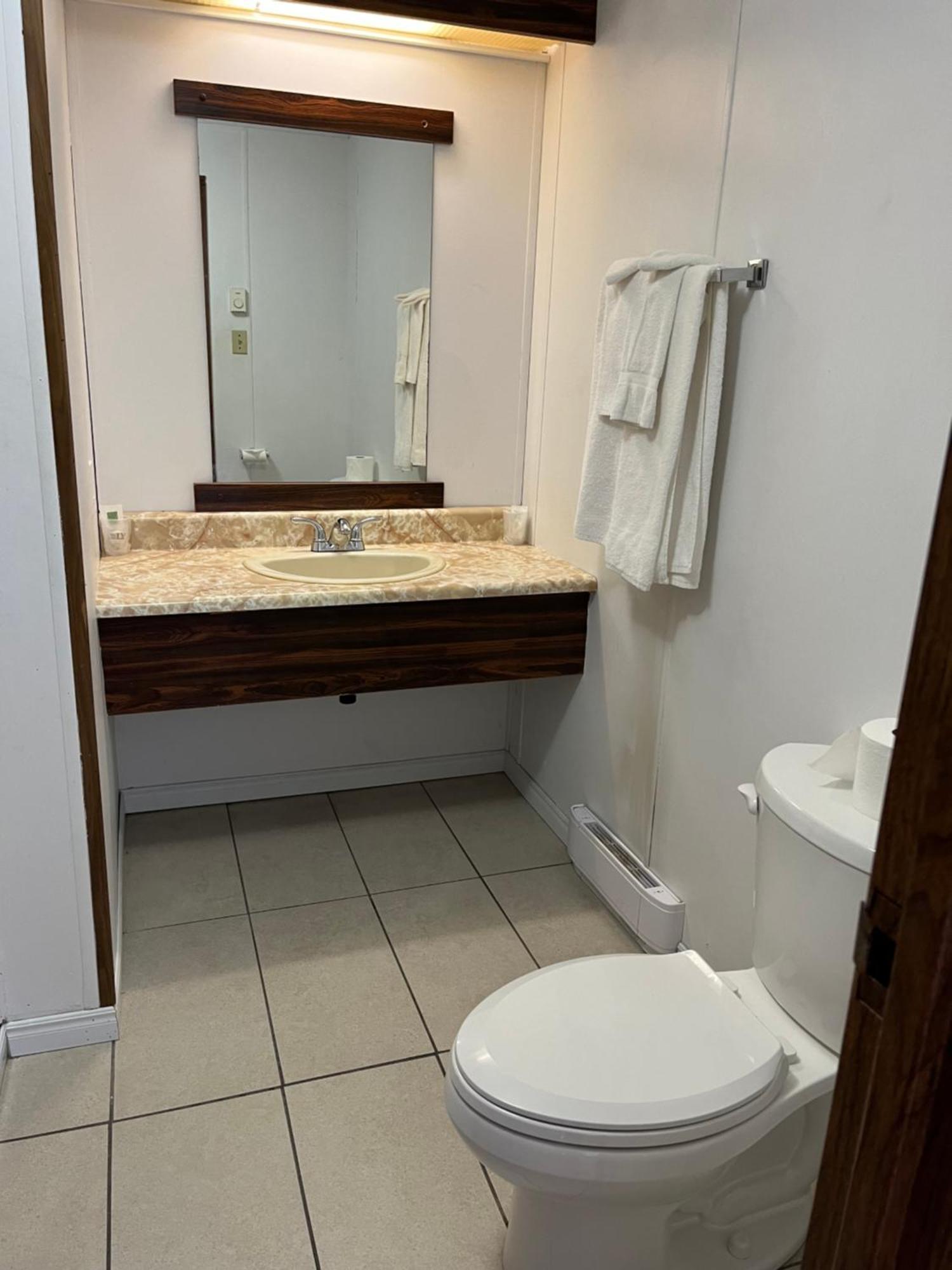 Motel Clair Mont Sainte-Agathe-des-Monts Εξωτερικό φωτογραφία